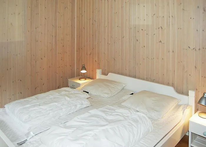 Sonder Vasevej Xi * Блаванн